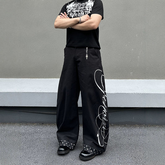 Weite Herrenjeans mit Punkte-Patchwork
