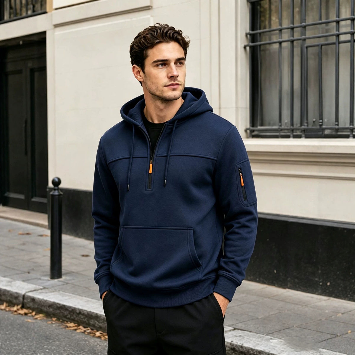 Sudadera multibolsillos con capucha y cremallera