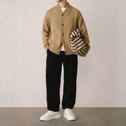 Cardigan homme en maille à col V