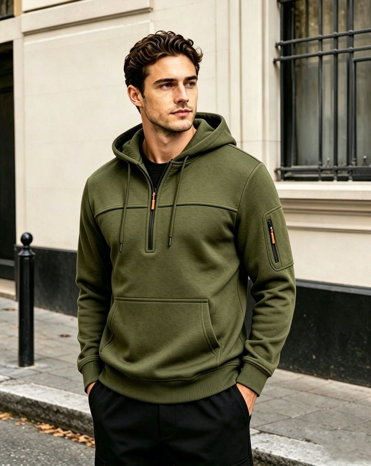 Sudadera multibolsillos con capucha y cremallera