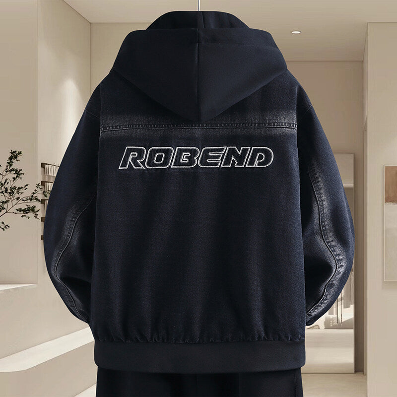 Chaqueta vaquera con capucha y efecto capas