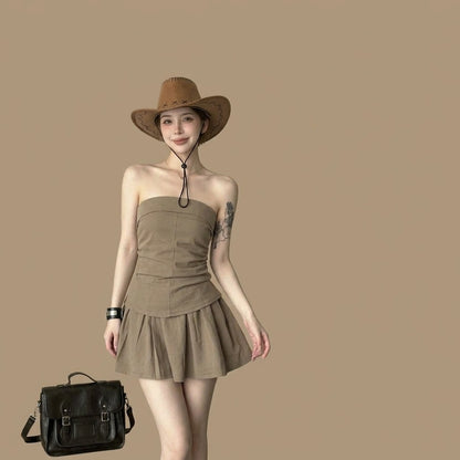 Ensemble couple top bustier et mini-jupe